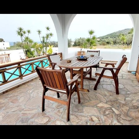 Villa Almyra Aegina Luaran gambar
