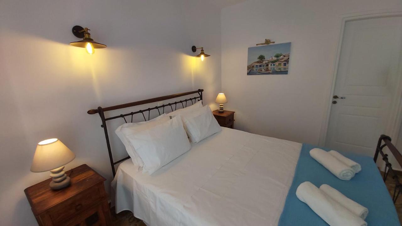 Villa Almyra Aegina Luaran gambar