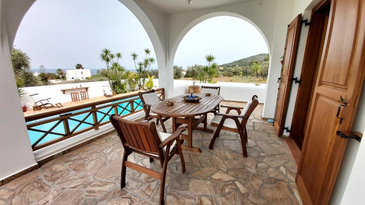 Villa Almyra Aegina Luaran gambar