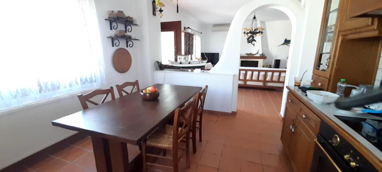 Villa Almyra Aegina Luaran gambar